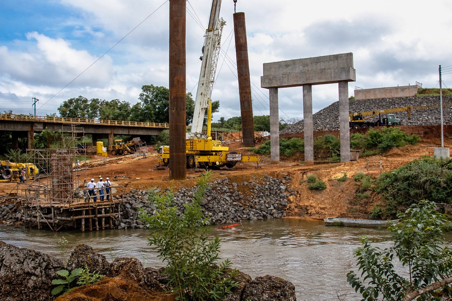 Fundação de ponte sobre o rio